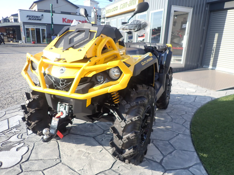 Can-am OUTLANDER XMR1000R