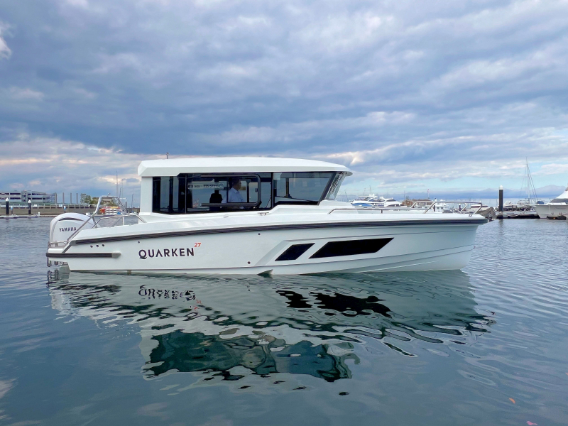 QURAKEN 27 Cabin
