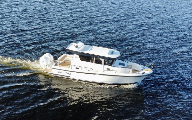 SARGO 28 OUTBOARD 未登録新艇（31.82ft/9.70m）2026年9月入荷予定