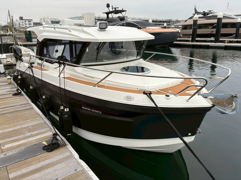 PARKER 760 Quest （26ft/7.99m）現在整備中です。詳細情報は近日更新させていただきます。