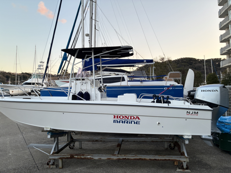 ニュージャパンマリン NSC22 