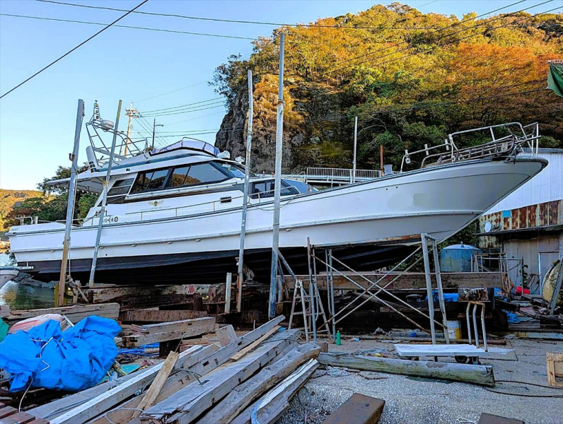 いすゞ IT-50 遊漁船仕様9．7トン（GT）