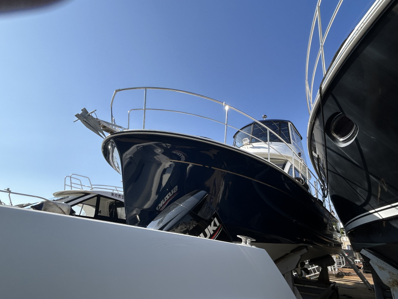 ヤマハ CR-33  陸上保管艇