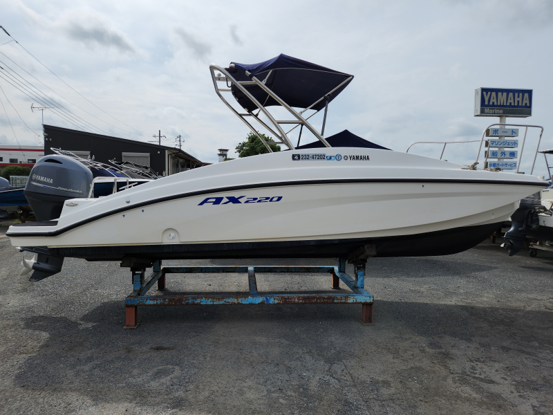 ヤマハ AX220 