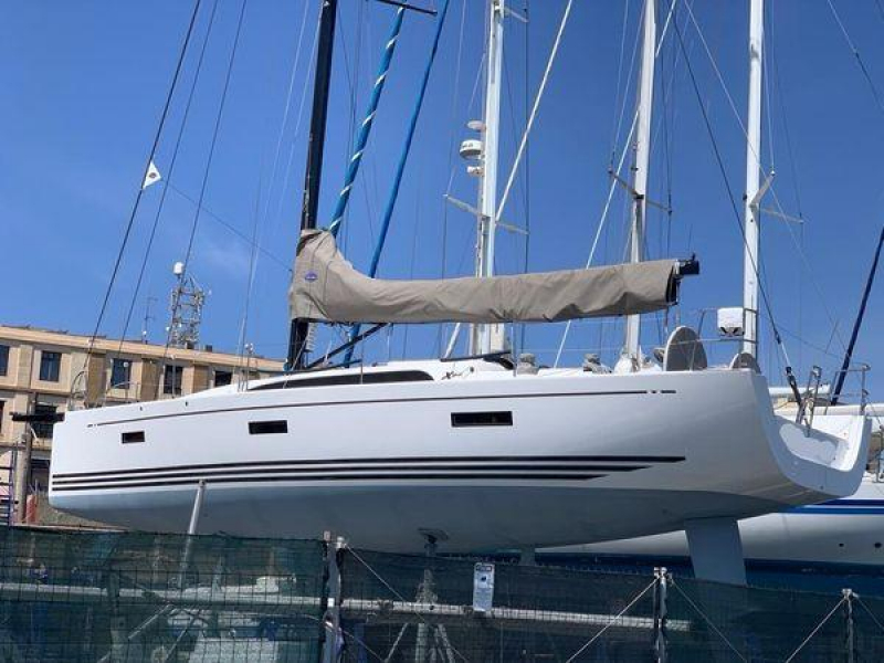X‐Yachts XP-44 中古艇　(係留地：イタリア）/ ーX-Yachts日本総代理店ー　