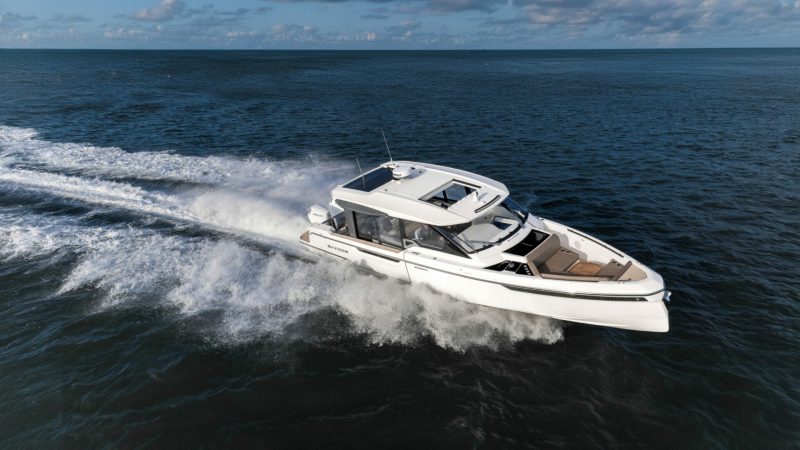 SAXDOR 400GTC 【2026年艇】