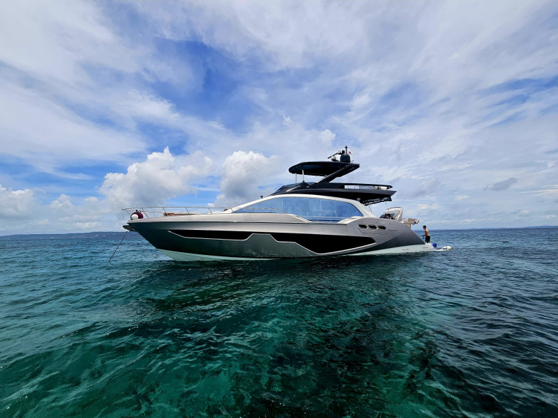 Sessa Marine 68 Gullwing Fly