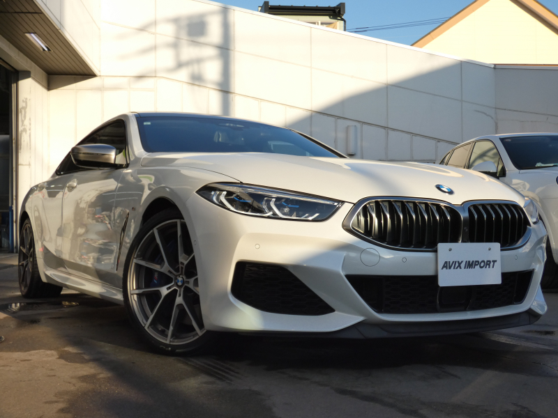 BMW 8シリーズ M850i xDrive GranCoupe V8ﾂｲﾝﾀｰﾎﾞ  電動ﾊﾟﾉﾗﾏｶﾞﾗｽｻﾝﾙｰﾌ 黒革 ｼｰﾄﾋｰﾀｰ＆ﾍﾞﾝﾁﾚｰﾀｰ 純正HDDﾅﾋﾞ地ﾃﾞｼﾞ harman/Kardonｻｳﾝﾄﾞ HUD Pｱｼｽﾄﾌﾟﾗｽ＆Dｱｼｽﾄﾌﾟﾛ ｿﾌﾄｸﾛｰｽﾞﾄﾞｱ BMWﾚｰｻﾞｰﾗｲﾄ OP20AW 禁煙