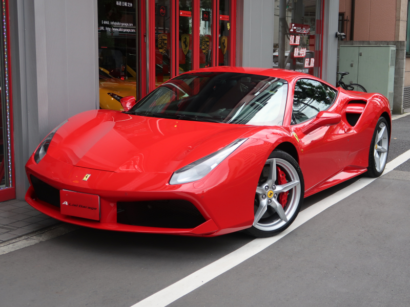 フェラーリ 488GTB 