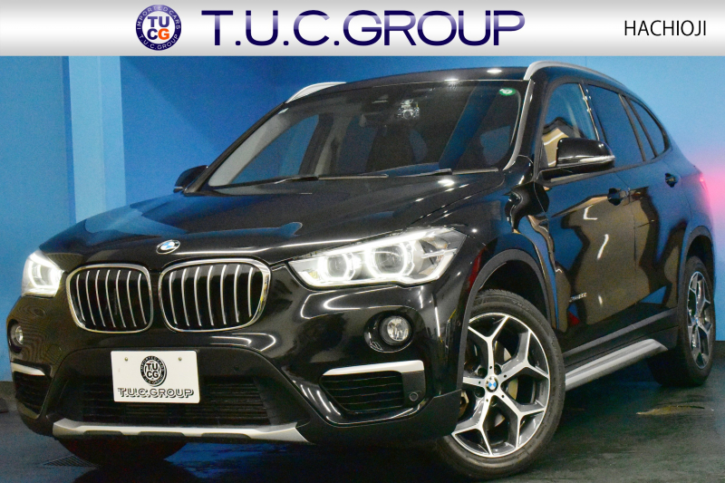BMW X1 Xdrive20i Xﾗｲﾝ  ﾊｲﾗｲﾝ＆ｺﾝﾌｫｰﾄP 4WD 1ｵｰﾅｰ  ｱﾄﾞﾊﾞﾝｽﾄﾞｱｸﾃｨﾌﾞｾｰﾌﾃｨP 追従ACC HUD ﾋｰﾀｰ付ﾓｶﾚｻﾞｰ ﾀｯﾁﾊﾟﾈﾙﾅﾋﾞBｶﾒﾗ Pｱｼｽﾄ前後PDC LEDﾍｯﾄﾞﾗｲﾄ 衝突軽減 車線逸脱&歩行者警告 電動Rｹﾞｰﾄ ｳｯﾄﾞｲﾝﾃﾘｱ 2年保証