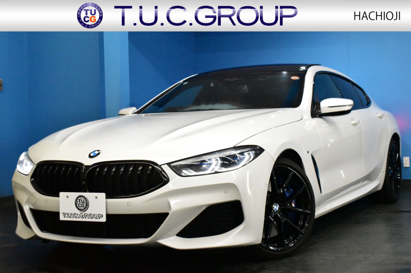 BMW 8シリーズ 840d Xﾄﾞﾗｲﾌﾞ ｸﾞﾗﾝｸｰﾍﾟ Mｽﾎﾟｰﾂ 4WD MﾃｸﾆｯｸｽﾎﾟｰﾂP ﾊﾟﾉﾗﾏｶﾞﾗｽｻﾝﾙｰﾌ ﾚｰｻﾞｰLED ACC HUD 全席ﾋｰﾀｰ付赤＆黒革 前席ﾍﾞﾝﾁﾚｰｼｮﾝ 20AW ﾊｰﾏﾝｶｰﾄﾞﾝ ｲﾝﾃﾘｾｰﾌ ﾗｲﾌﾞｺｯｸﾋﾟｯﾄ ｼﾞｪｽﾁｬｰC対応ﾀｯﾁﾊﾟﾈﾙﾅﾋﾞ3Dﾋﾞｭｰ 2年保証