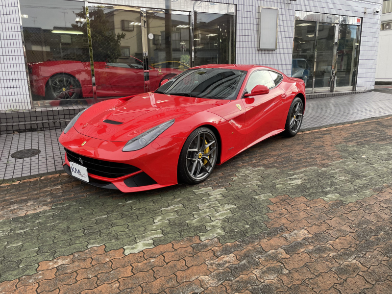 フェラーリ F12ベルリネッタ 