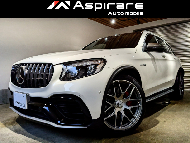 AMG GLC GLC63S 4マチック＋　 レザーエクスクルーシブ　AMG21インチAW　AMGパフォーマンスエグゾーストマフラー　パノラマサンルーフ　パナメリカーナグリル