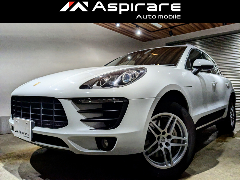 ポルシェ マカン S 　パノラマサンルーフ　レザーパッケージ　レッド×ブラックレザーシート　シートヒーター　ナビTV　リアカメラ　クルーズコントロール　ルーフレール