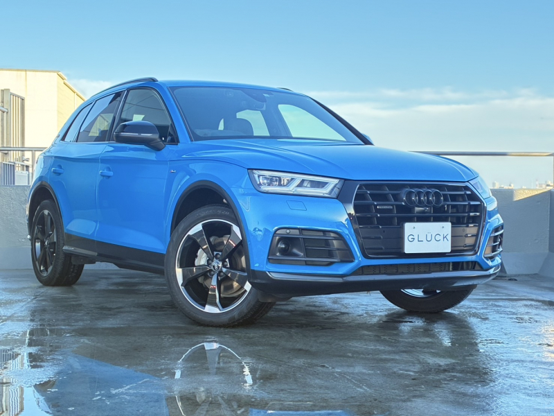 アウディ Q5 S line competition 専用20AW ブラックスタイリング スポーツシート 専用バンパー ACC シートヒーター クリソナ 360°カメラ フルセグTV パーキングアシスト