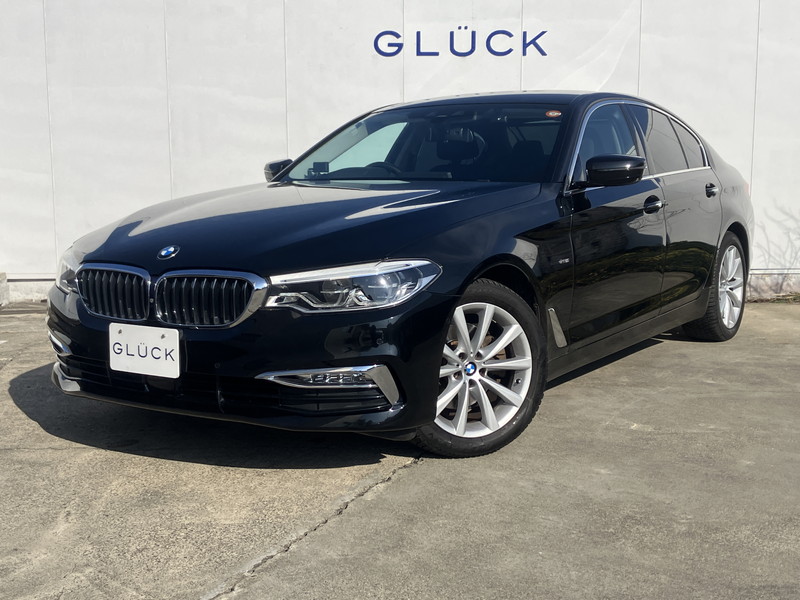 BMW 5シリーズ 523dラグジュアリー/禁煙車/純正ナビ/全周囲カメラ/アダプティブクルーズ/レザーシート/パワーシート/シートヒーター/純正18AW/