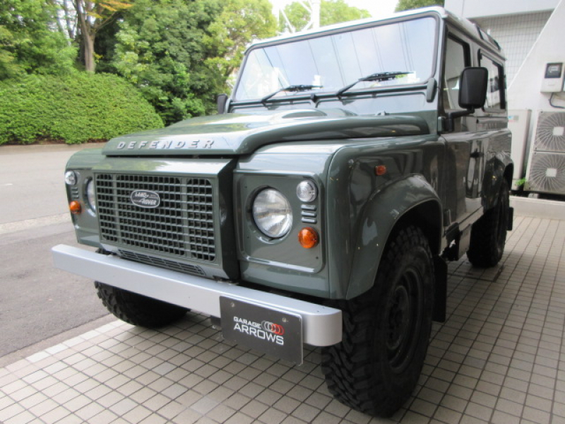 ディフェンダー