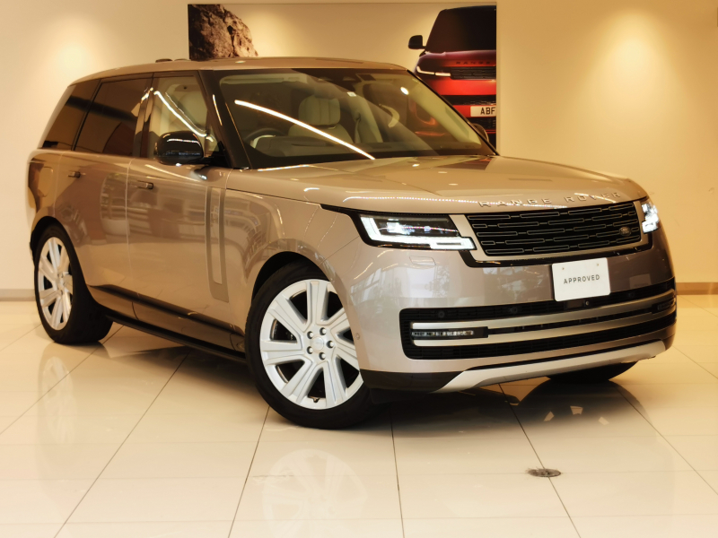 ランドローバー レンジローバー HSE 3.0L D300 SWB AWD 1オーナー 白革シート サンルーフ 全席シートヒーター＆クーラー、フロントシートマッサージ MERIDIANサウンド 電動サイドステップ 22インチアルミホイール ヘッドアップディスプレイ センターコンソール急速クーラーBOX クリアサイトインテリアリアビューミラー